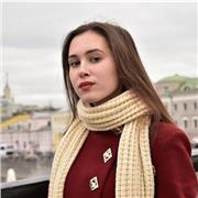 Profesora de idiomas (inglés, español, francés, ruso) con titulación en Teoría y práctica de la enseñanza de idiomas